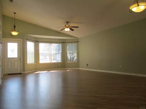 5475 Cherub Cir, Milton, FL 32583 photo 3