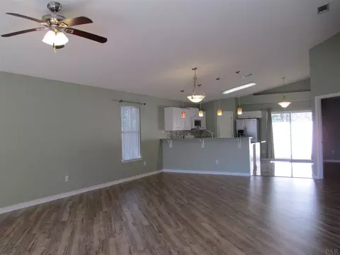5475 Cherub Cir, Milton, FL 32583 photo 2