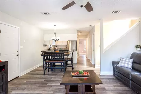 7535 Loop St, Navarre, FL 32566 photo 12