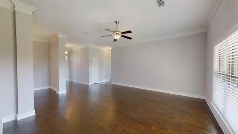 2583 Avalon St, Cantonment, FL 32533 photo 9