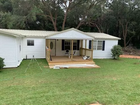 3913 Legend Creek Dr, Pace, FL 32571 photo 1