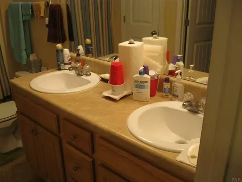 2410 Flintstone Dr, Cantonment, FL 32533 photo 18