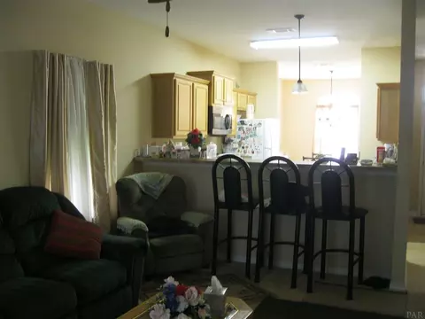 2410 Flintstone Dr, Cantonment, FL 32533 photo 9