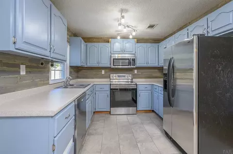4116 Riddle St, Pace, FL 32571 photo 5