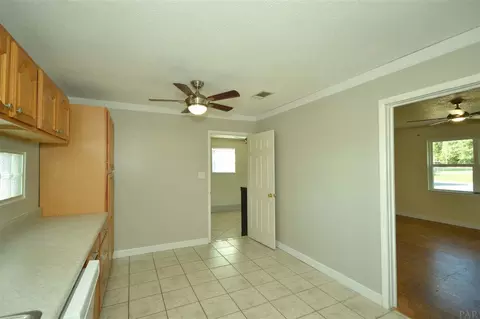 5057 Pennington Ln, Pace, FL 32571 photo 8