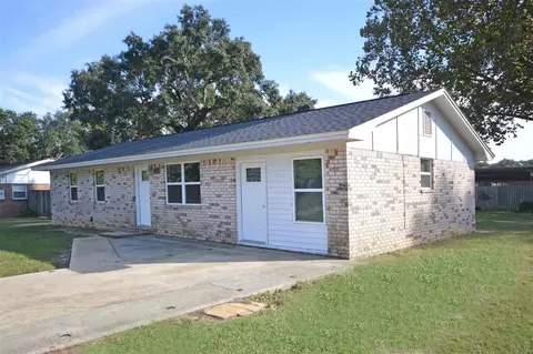 5057 Pennington Ln, Pace, FL 32571 photo 2