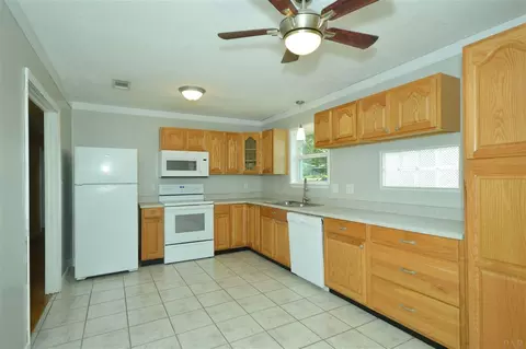 5057 Pennington Ln, Pace, FL 32571 photo 11
