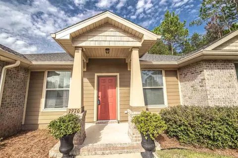 7970 Silver Maple Dr, Milton, FL 32583 photo 2