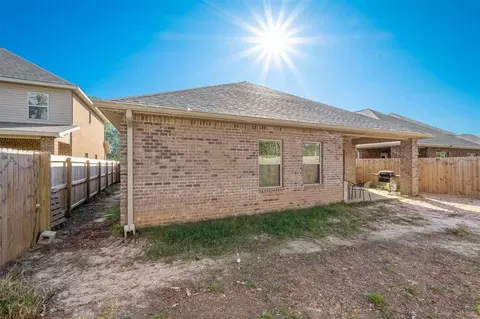 3642 Hawks Landing Cir, Pace, FL 32571 photo 17