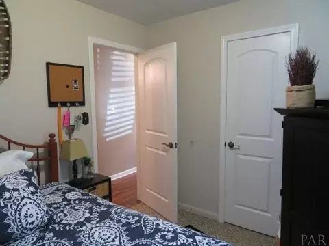 5401 Jenny Cir, Milton, FL 32571 photo 11