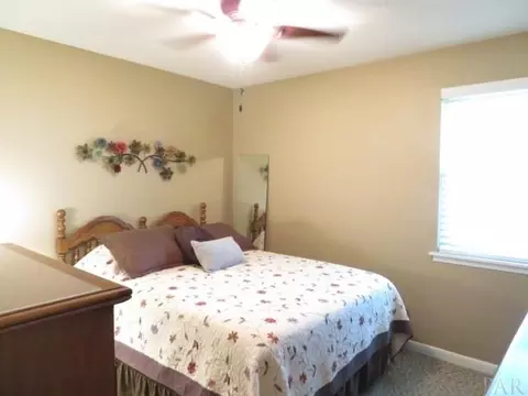 5401 Jenny Cir, Milton, FL 32571 photo 12