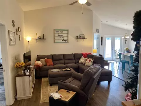 5611 Peach Dr, Pace, FL 32571 photo 3