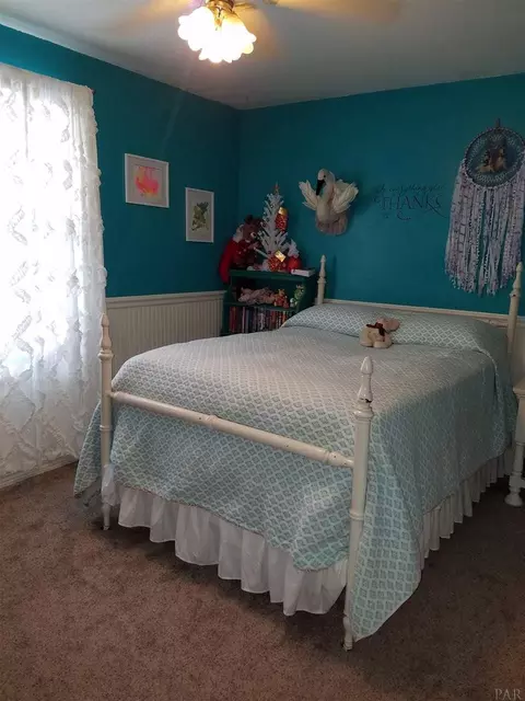 2033 Bay Point Blvd, Milton, FL 32583 photo 27