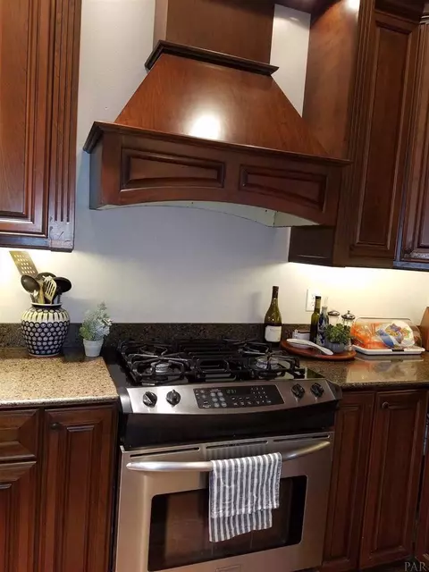 2033 Bay Point Blvd, Milton, FL 32583 photo 24