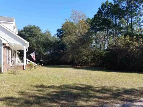2033 Bay Point Blvd, Milton, FL 32583 photo 4