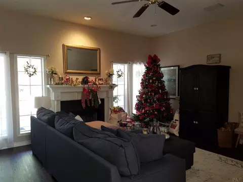 2033 Bay Point Blvd, Milton, FL 32583 photo 13