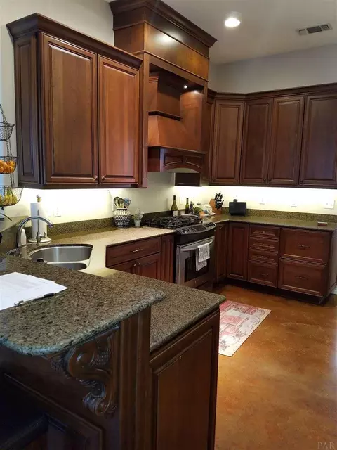 2033 Bay Point Blvd, Milton, FL 32583 photo 20