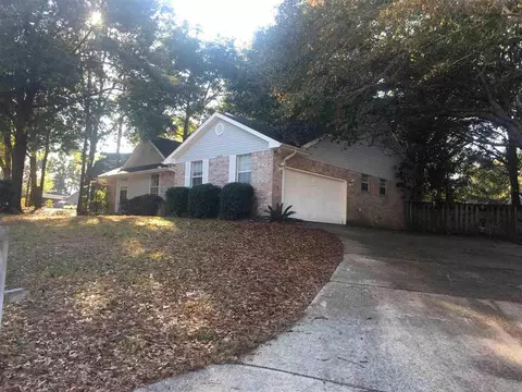 1660 Kinsale Dr, Cantonment, FL 32533 photo 2