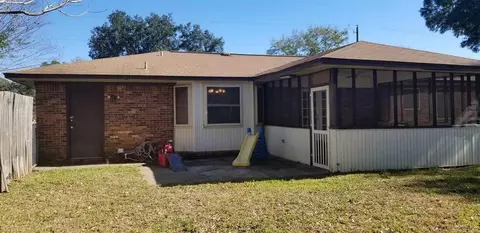 4245 Queens Ct, Pace, FL 32571 photo 8