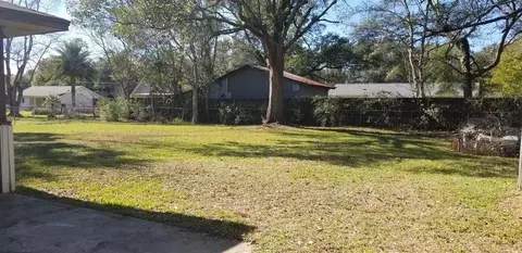 4245 Queens Ct, Pace, FL 32571 photo 9