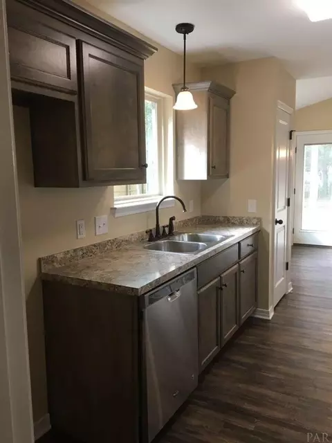 5013 Cora St, Milton, FL 32570 photo 7