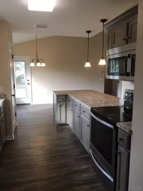 5013 Cora St, Milton, FL 32570 photo 6