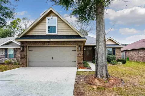 4796 Covenant Cir, Pace, FL 32571 photo 2