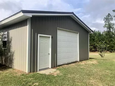 6933 Oasis Ln, Milton, FL 32570 photo 3