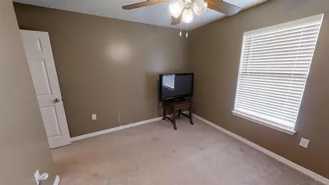 5661 Fairview Dr, Milton, FL 32570 photo 17
