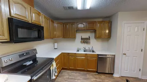 5661 Fairview Dr, Milton, FL 32570 photo 5