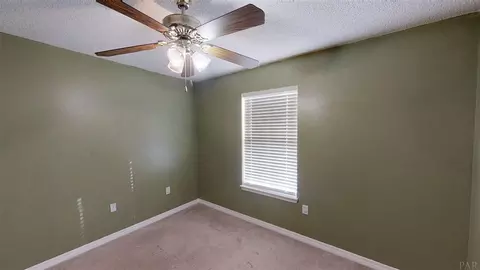 5661 Fairview Dr, Milton, FL 32570 photo 13