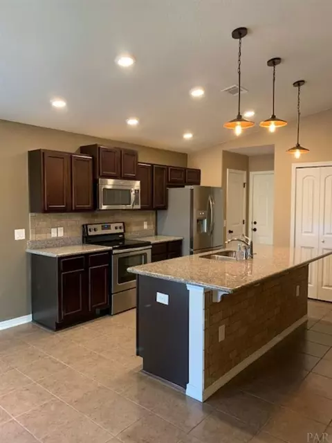4313 Village Oak Ln, Pace, FL 32571 photo 5