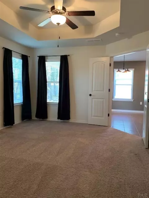 4313 Village Oak Ln, Pace, FL 32571 photo 9