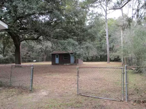 5885 Cedar Tree Rd, Milton, FL 32570 photo 2