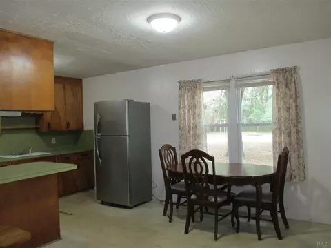 5885 Cedar Tree Rd, Milton, FL 32570 photo 6