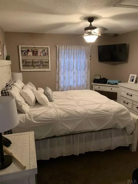5535 Riverside St, Milton, FL 32570 photo 6