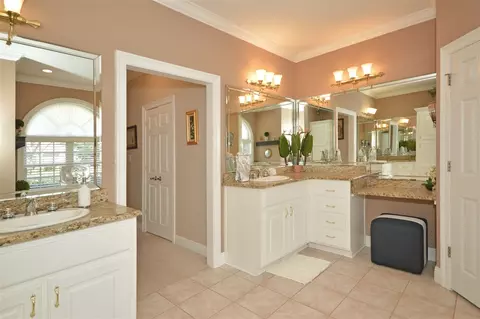 4129 N Cambridge Way, Pace, FL 32571 photo 23