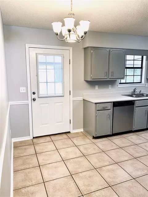 4442 Angie Ln, Pace, FL 32571 photo 7