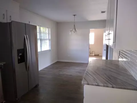521 Ayers St, Molino, FL 32577 photo 7