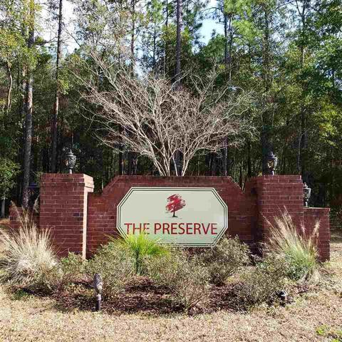 8072 Silver Maple Dr, Milton, FL 32583 photo 2