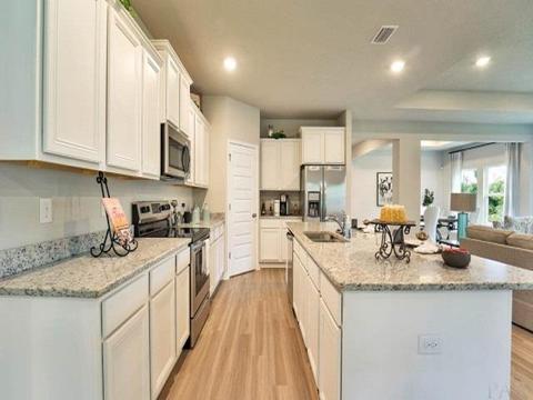 8072 Silver Maple Dr, Milton, FL 32583 photo 6