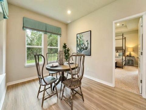 8072 Silver Maple Dr, Milton, FL 32583 photo 8