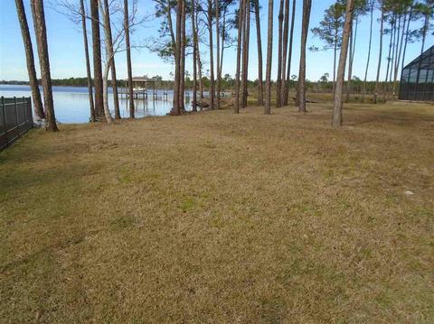 4560 Bayside Dr, Milton, FL 32583 photo 8