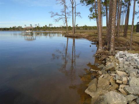 4560 Bayside Dr, Milton, FL 32583 photo 1