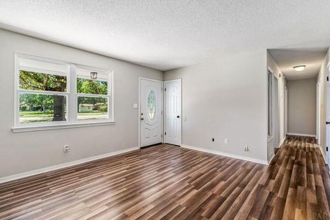 4935 Mayo Cir, Pace, FL 32571 photo 2