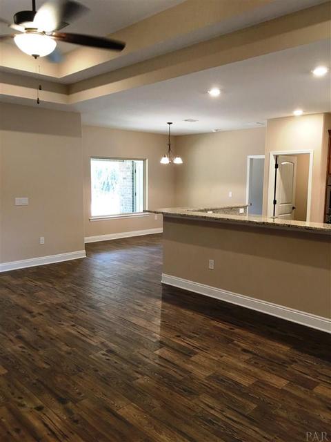 5465 Roseview Ct, Milton, FL 32583 photo 9