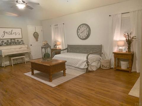 7264 Bogey Ln, Milton, FL 32570 photo 5