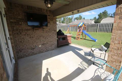 5832 Dunridge Dr, Pace, FL 32571 photo 4