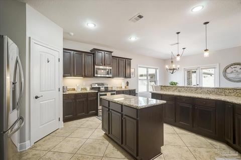 2402 Phylis Rae Dr, Pace, FL 32571 photo 11