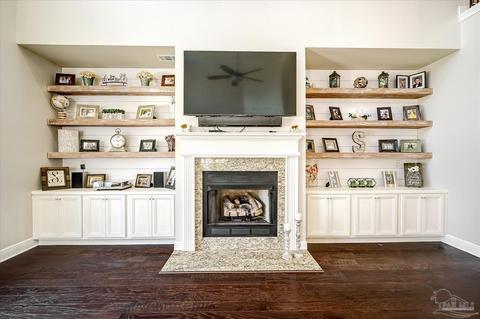 2402 Phylis Rae Dr, Pace, FL 32571 photo 9